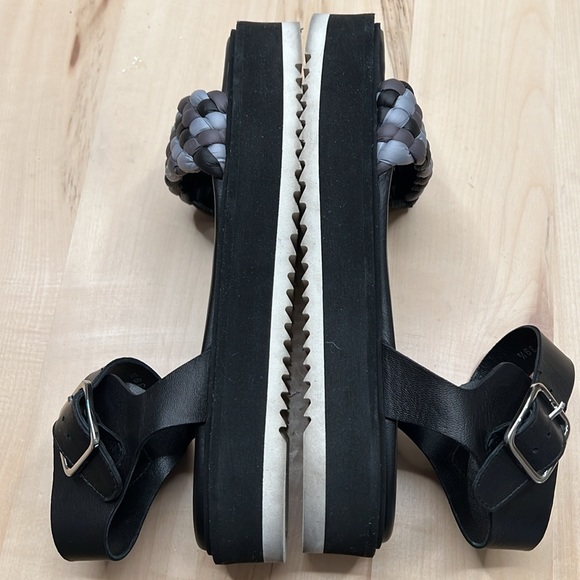 AGL “CRUISE READY” ITALIAN MADE Milea Platform Sandals 39.5 US 9.5 - Picture 4 of 6